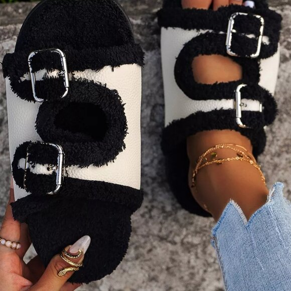 Buckle Decor Plush Lined Platform Slippers - Picture 3 of 8